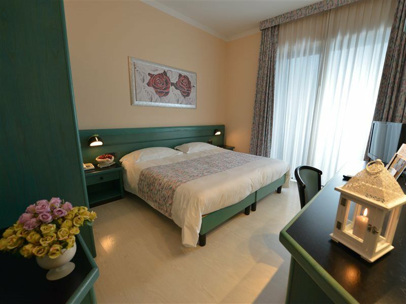 Hotel Eden Valeggio sul Mincio Ngoại thất bức ảnh