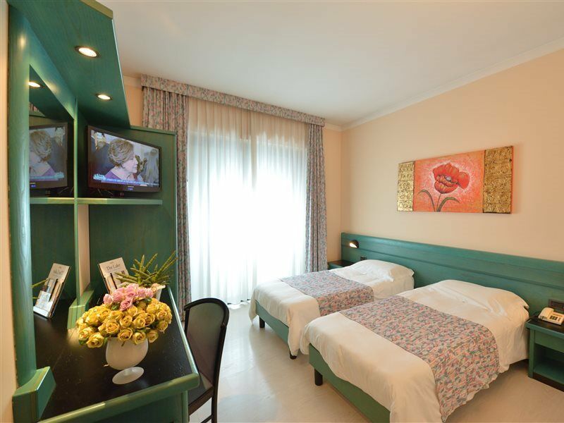 Hotel Eden Valeggio sul Mincio Ngoại thất bức ảnh