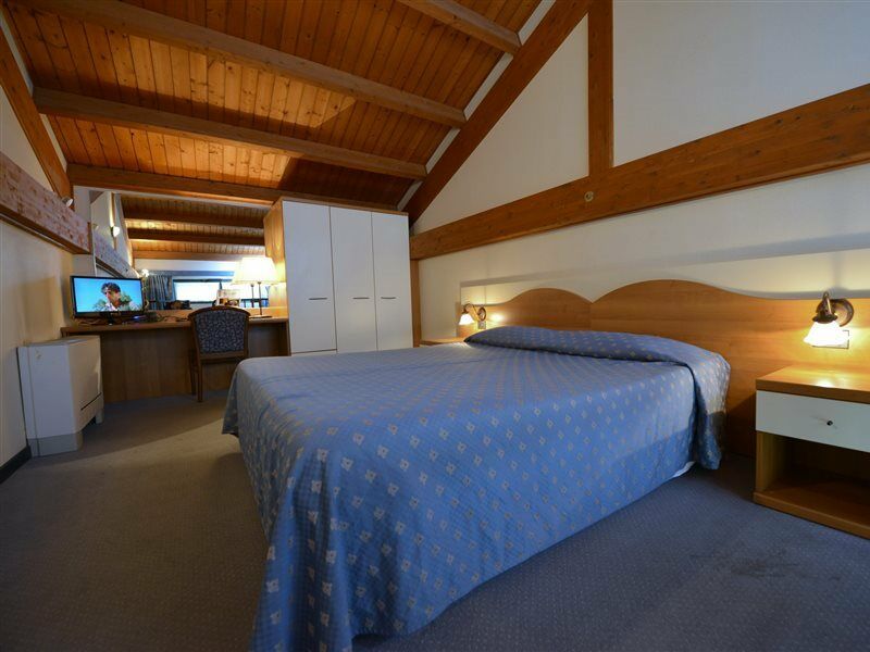 Hotel Eden Valeggio sul Mincio Ngoại thất bức ảnh